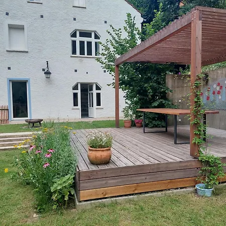 Villa U Studánky *